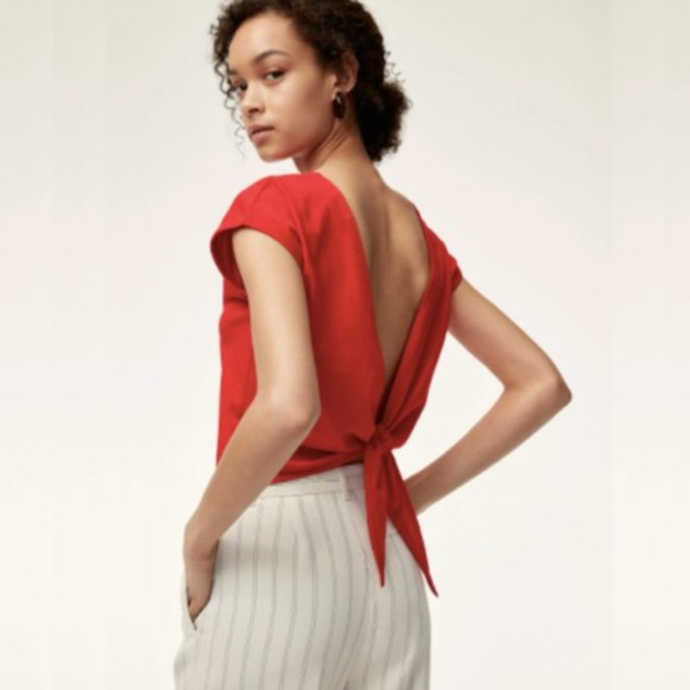 Aritzia Wilfred Adela Red Tie-Back T-Shirt